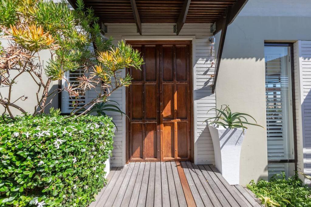 Hollywood On The Hill Villa Cape Town Bagian luar foto